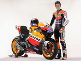 Repsol Honda RC212V Official presentation. MotoGP wallpaper 2011 (HD PHOTO)